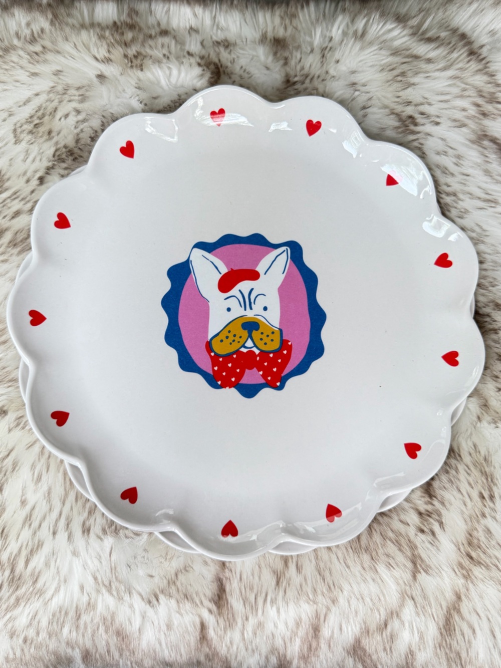Pillowfort Scalloped Melamine Plates set of 4